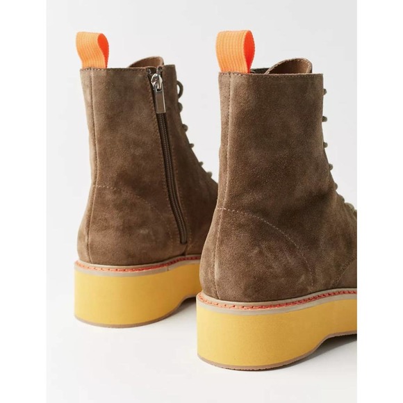Urban Outfitters Gemma Suede Utility Boot Green - Picture 4 of 6